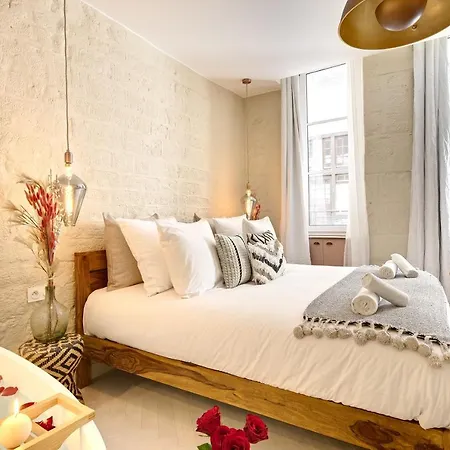 The Charming Luxembourg Garden Appartement